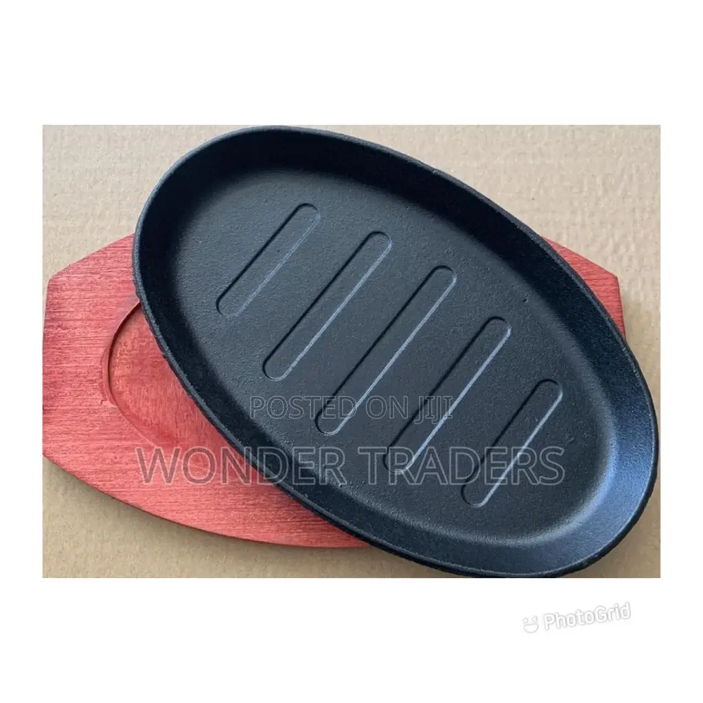 *Sizzling Hot Plates With Bamboo Stand *OVAL ROUND Shape*
