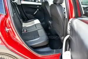 Peugeot 2008 2017 Red