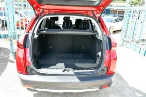 Peugeot 2008 2017 Red