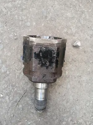 Toyota Vigo 4 Wd Drive Shaft Cap