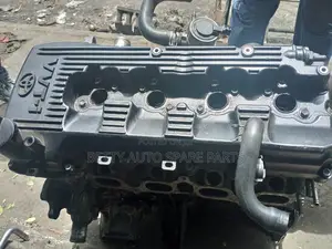 Toyota Hiace 7 L Slim Engine 1tr Petrol