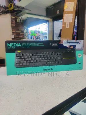 Media Plus Logitech Keyboard