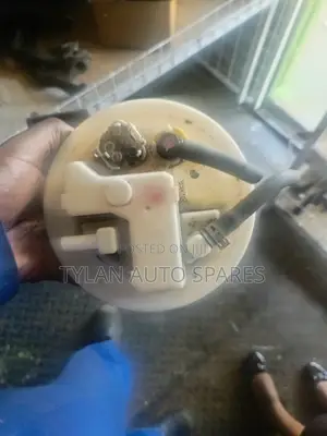 Fuel Pump Toyota Vitz 2008/Belta