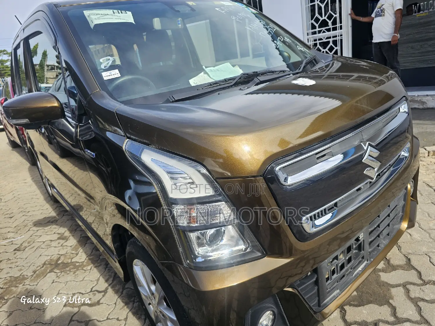Suzuki Solio 2018 Brown