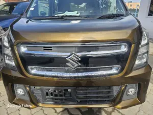 Suzuki Solio 2018 Brown