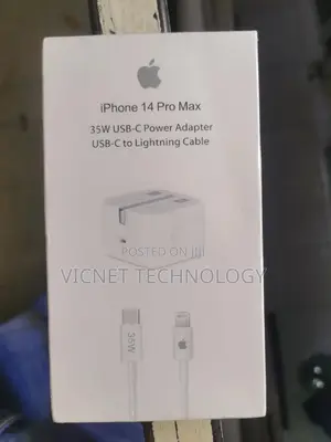 Fast Charge 35 Watts iPhone 14 and 15 Charger