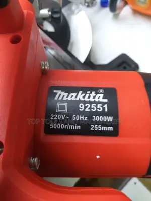 Makita Sliding Miter Saw