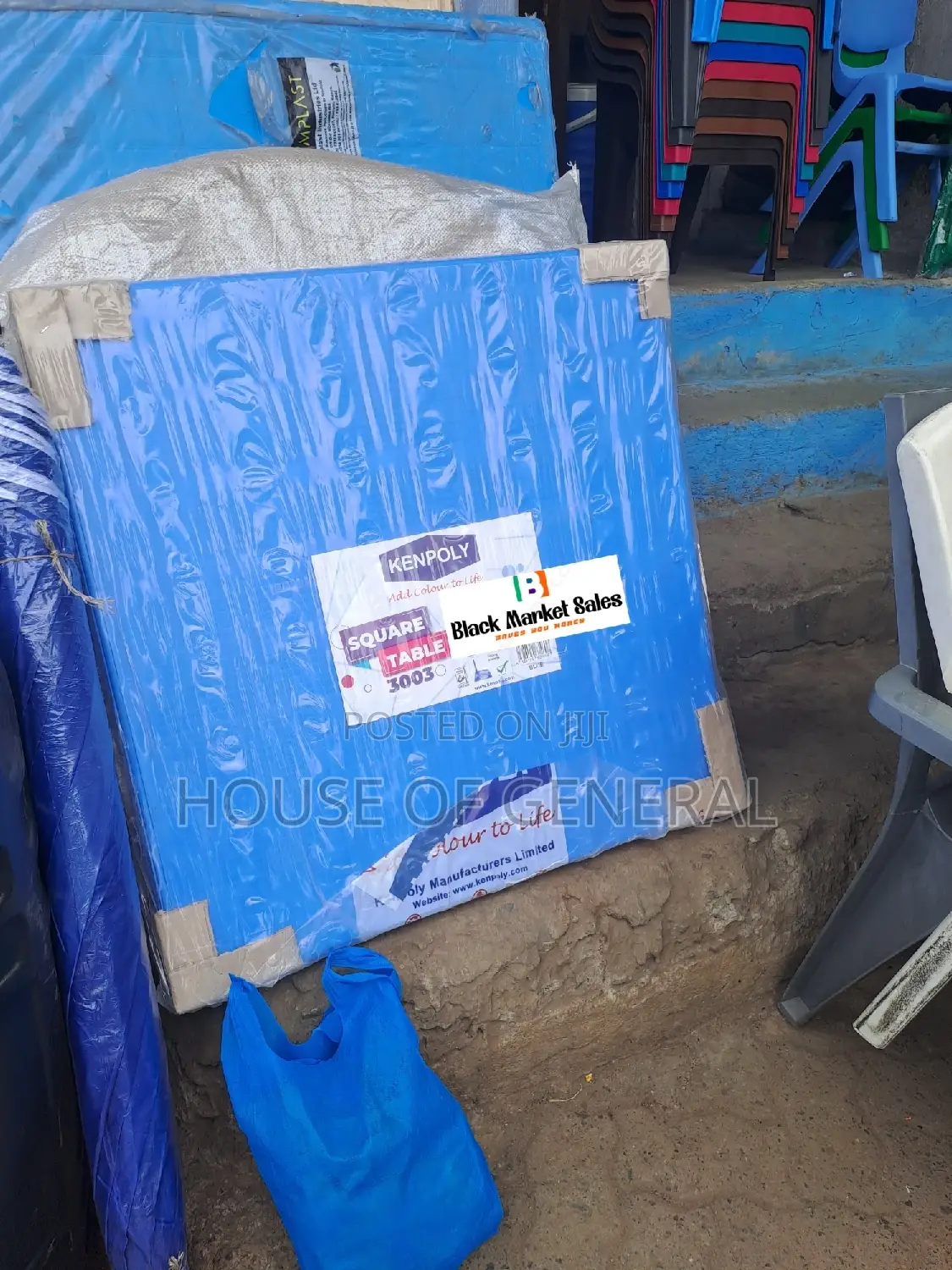 Heavy Duty Plastic Table Square
