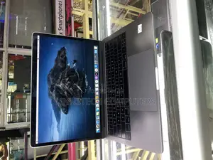 Laptop Apple MacBook Pro 2017 8GB Intel Core I5 SSD 256GB