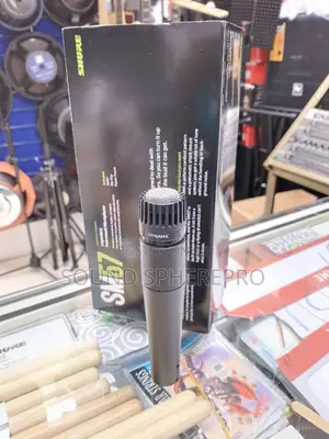 Shure SM57 Dynamic Microphone
