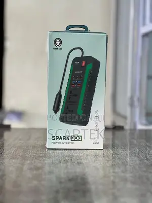 Green Lion Spark 300 Power Inverter