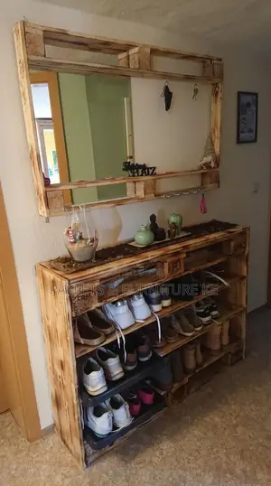 Burnt Oak Footwear Holder