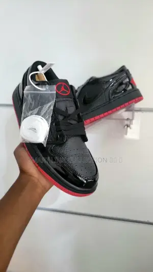 Air Jordan 1 Low Cut
