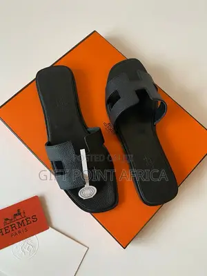 Hermes Women Sandals Black in Colour
