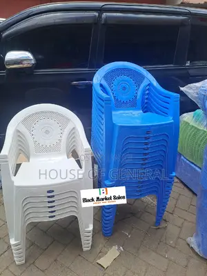 White and Blue Kenpoly Plastic Chair