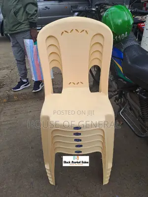 Armless Kenpoly Plastic Chair
