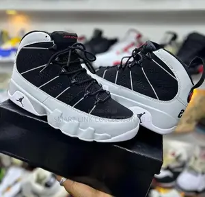 Air Jordan 9