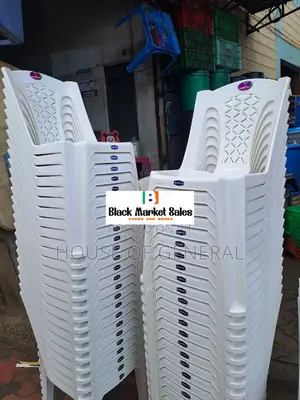 White Armless Kenpoly Plastic Chair