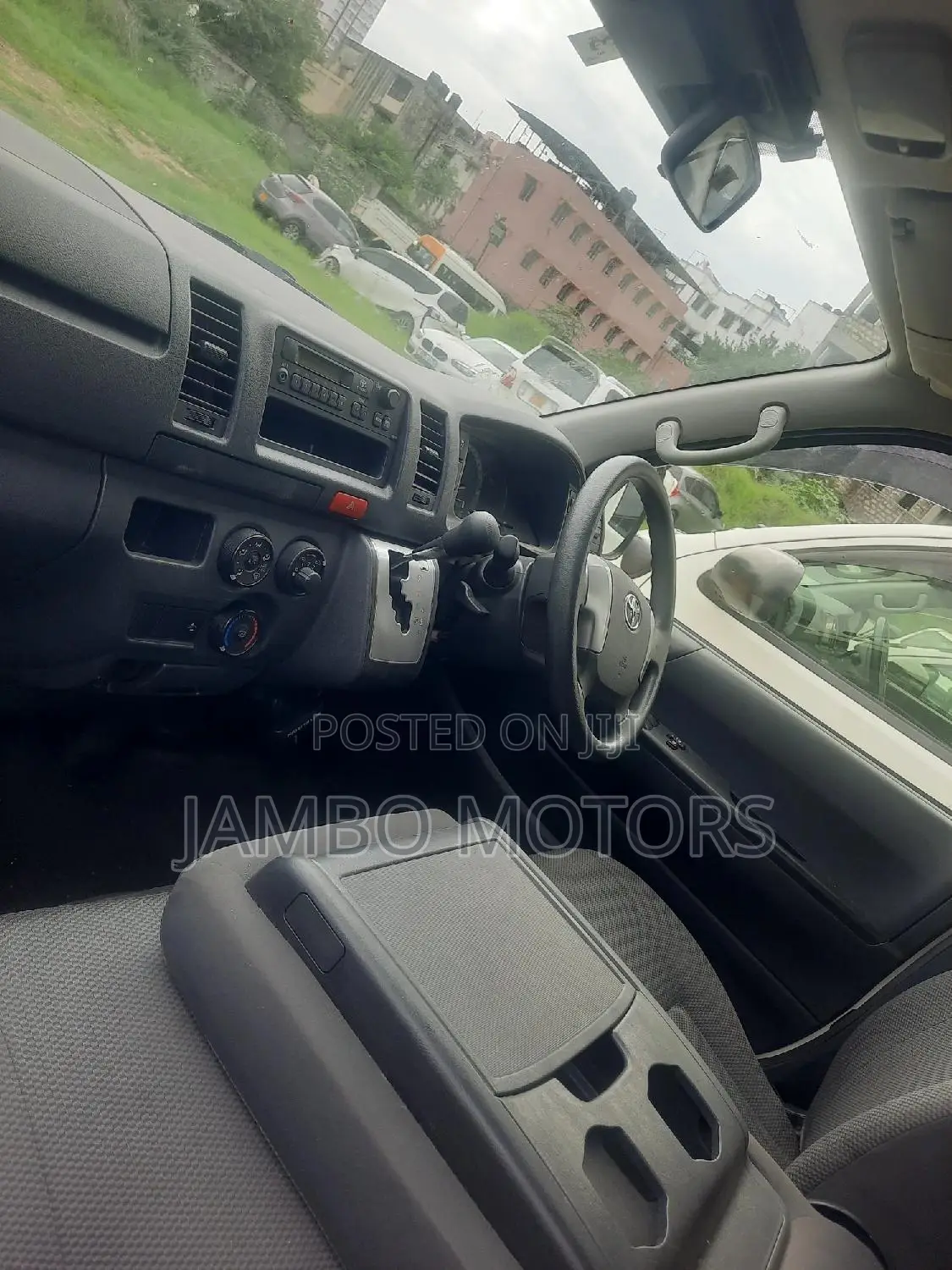 Toyota Regius 2017 Black