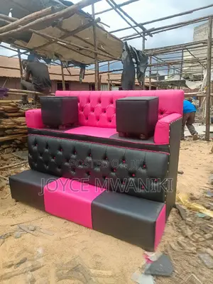 Pedicure Seat, Black and Pink 3 Seater 