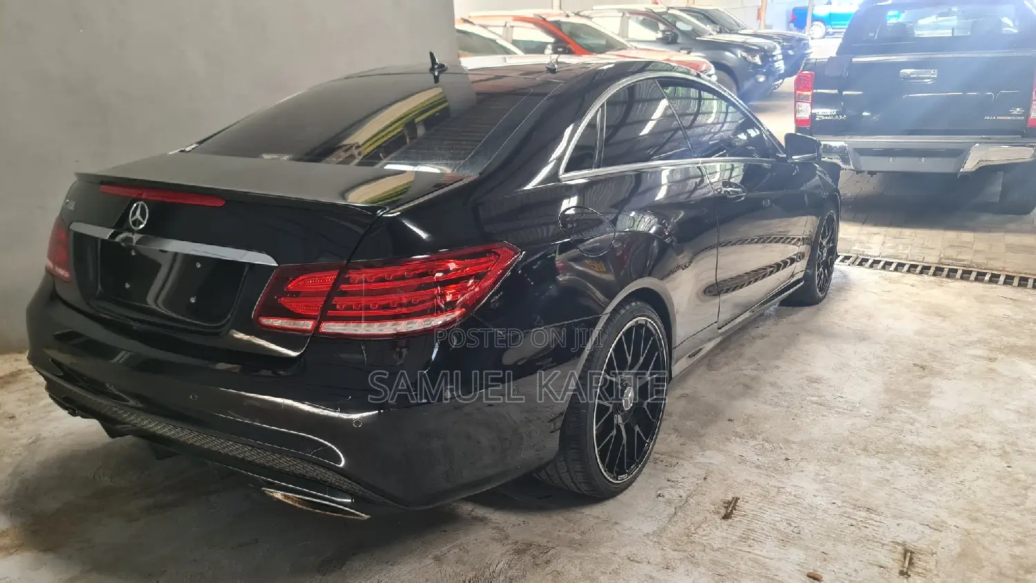 Mercedes-Benz E400 2018 Black
