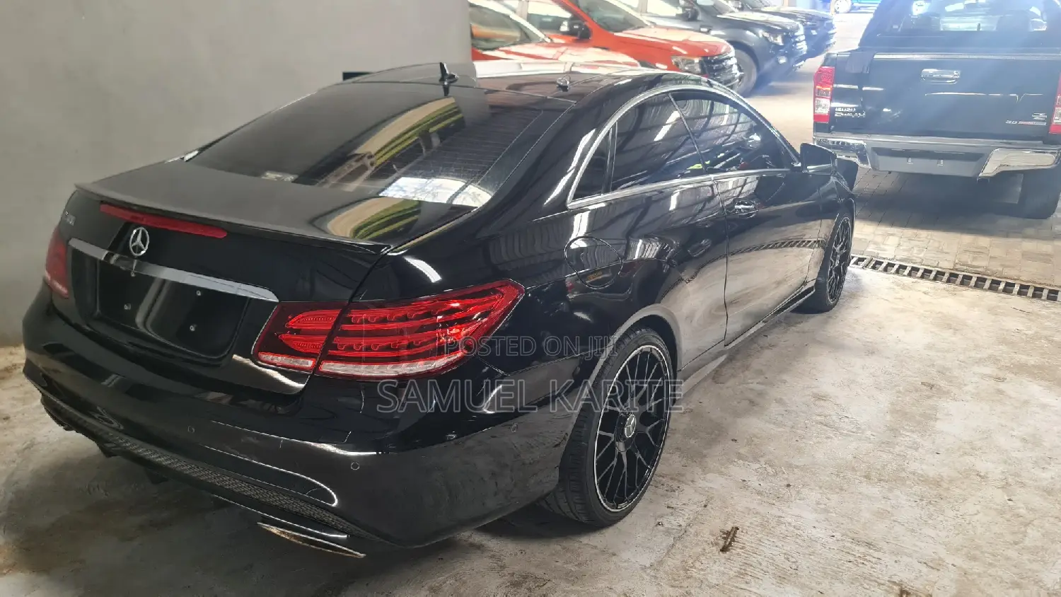 Mercedes-Benz E400 2018 Black
