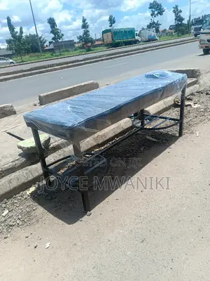 Massage Bed, Black
