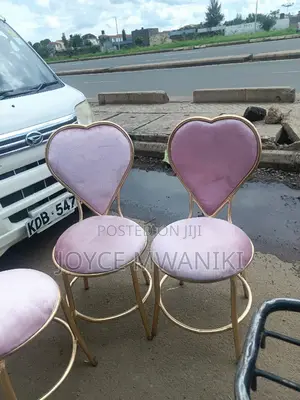 Love Seats for Manicure, Baby Pink