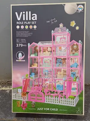 374pcs Doll House