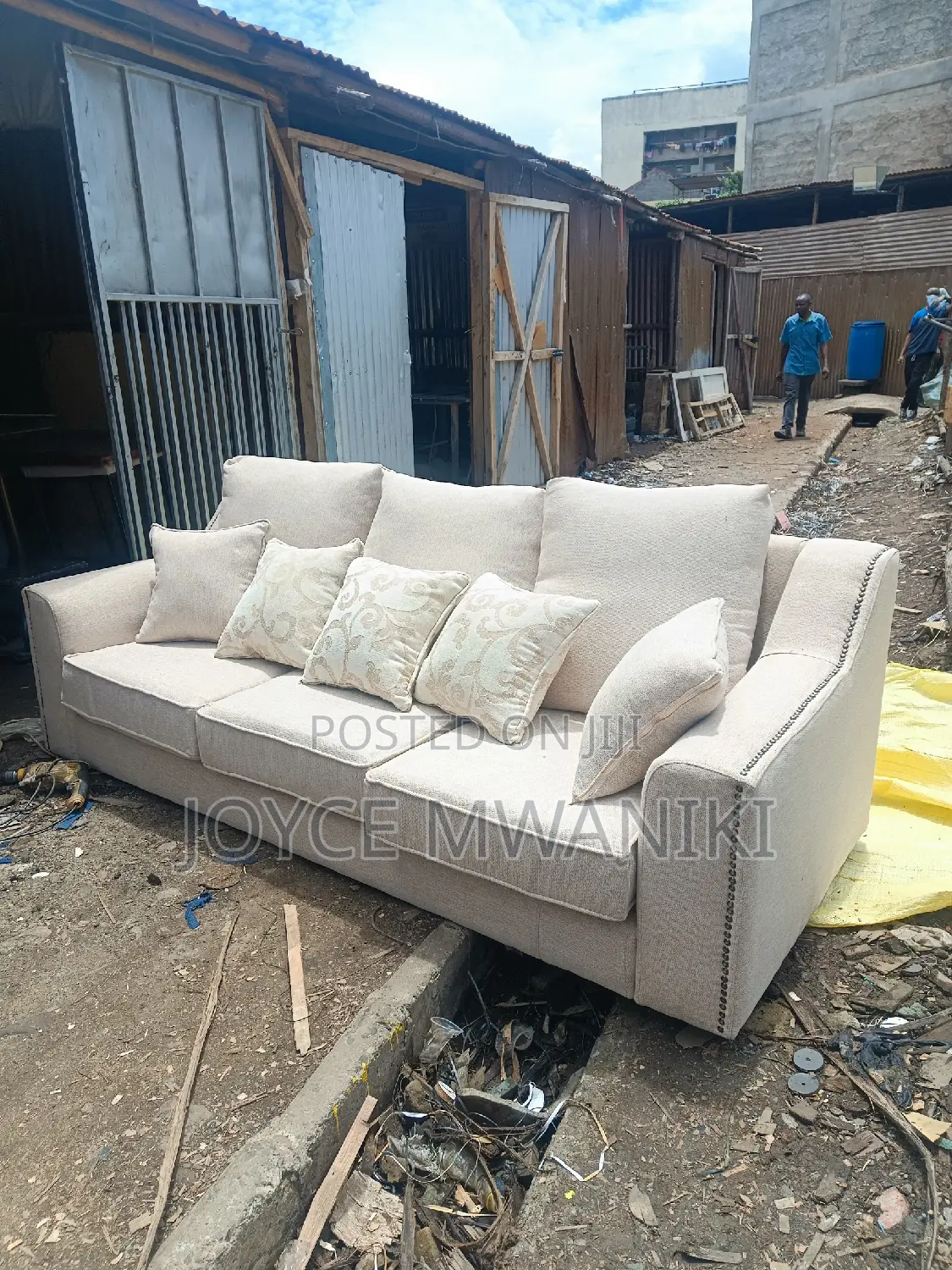 Sofa, 3 Seater Cream in Colour 