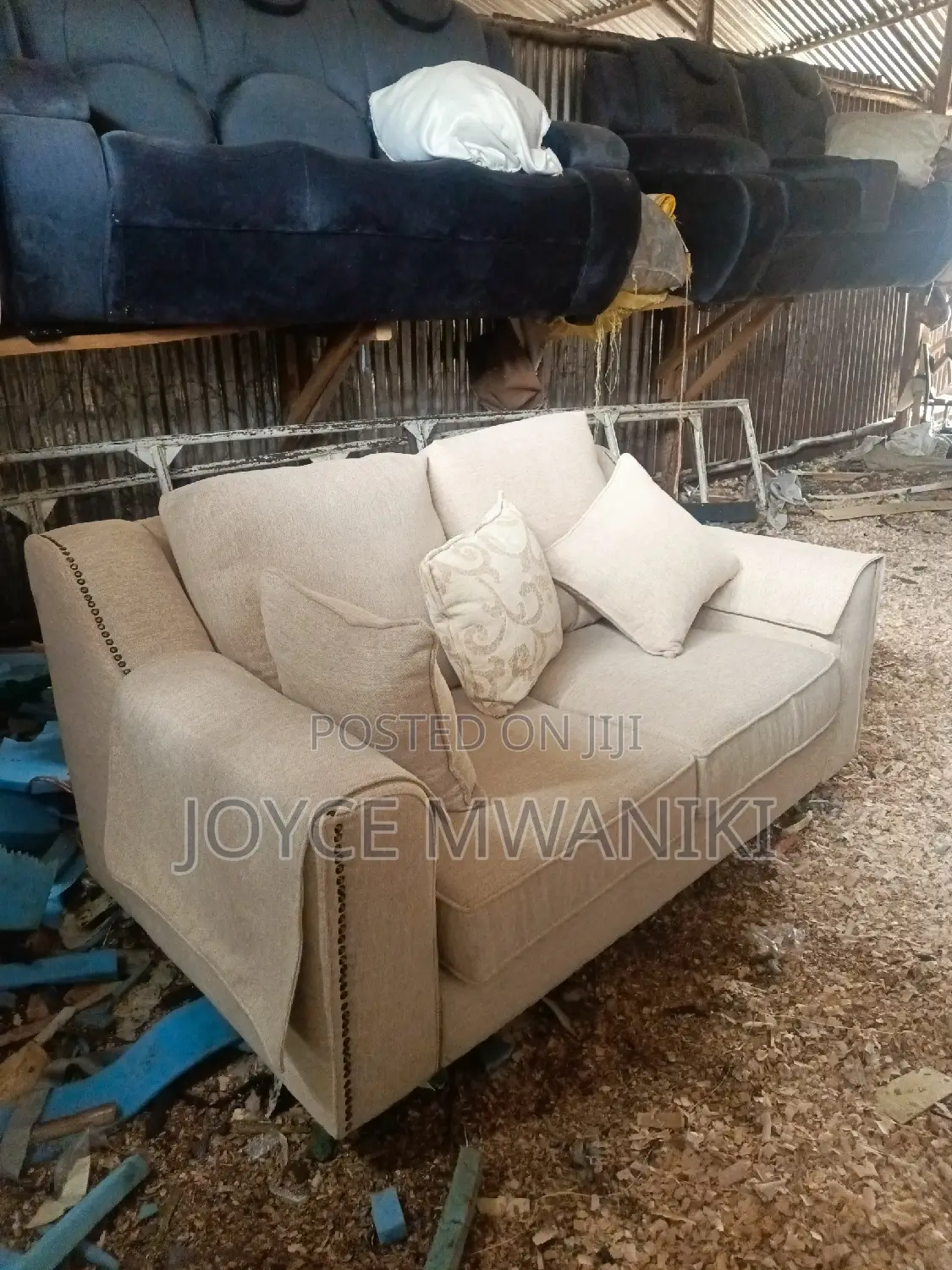Unique Stylish Sofa, 2 Seater With Throw Pillows.