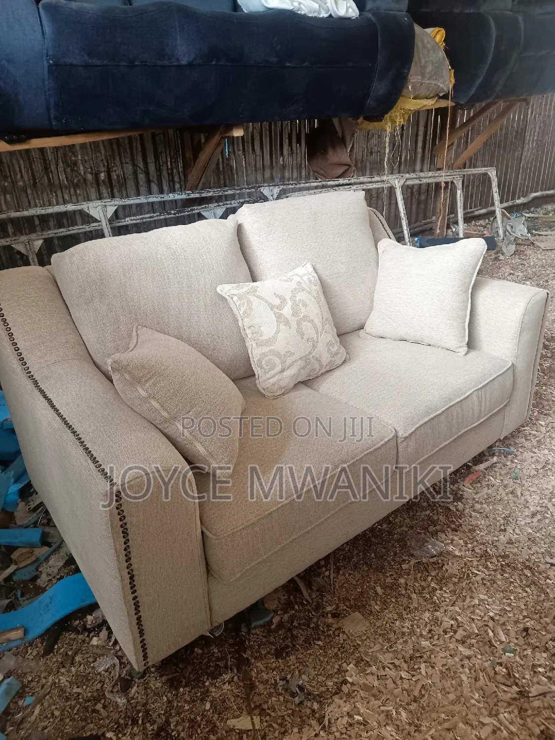 Unique Stylish Sofa, 2 Seater With Throw Pillows.