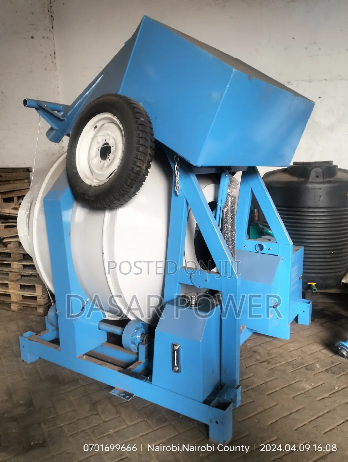 560l Self Loading Mixer