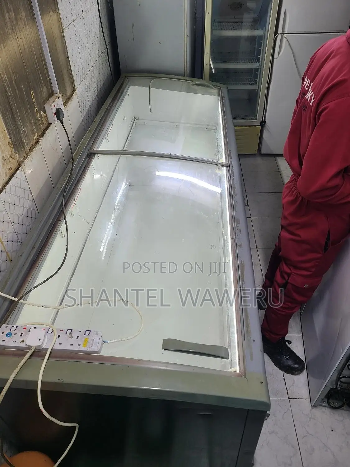 Display Freezer 1000litres