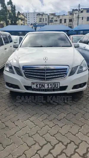 Mercedes-Benz E200 2013 White