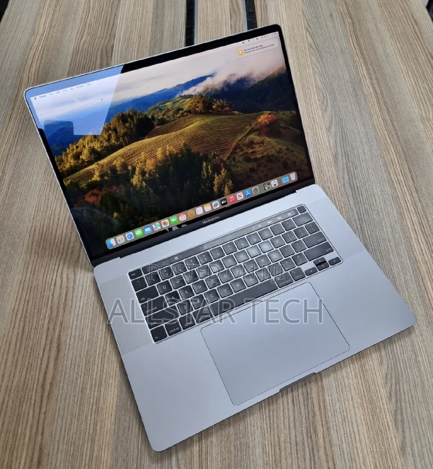 Laptop Apple MacBook 2019 16GB Intel Core I7 SSD 512GB