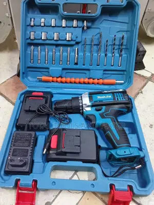 Makita Portable Cordless Drill With Sockets and Star Bits