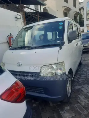Toyota TownAce 2017 White