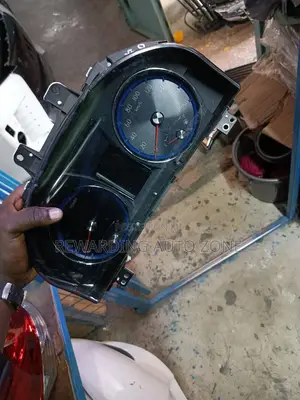 Crown New Model 2016 Speedometer.