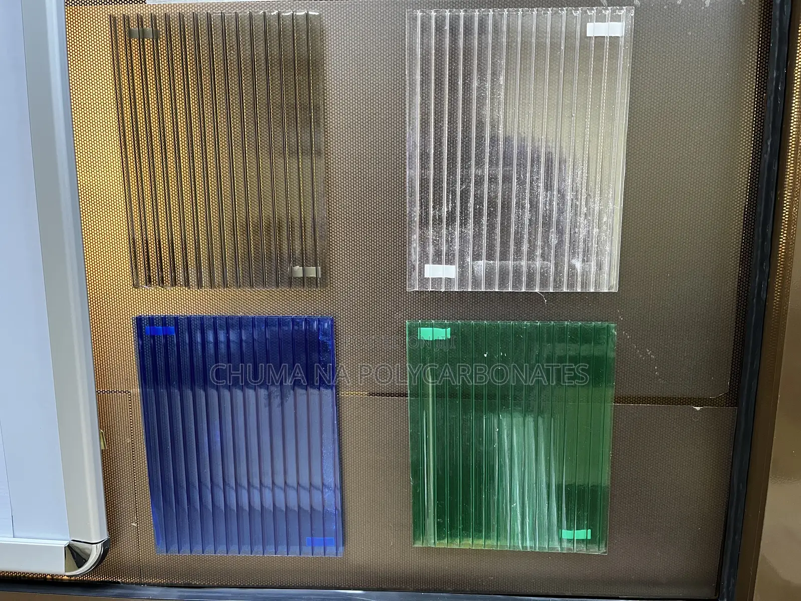 A Polycarbonate Sheet