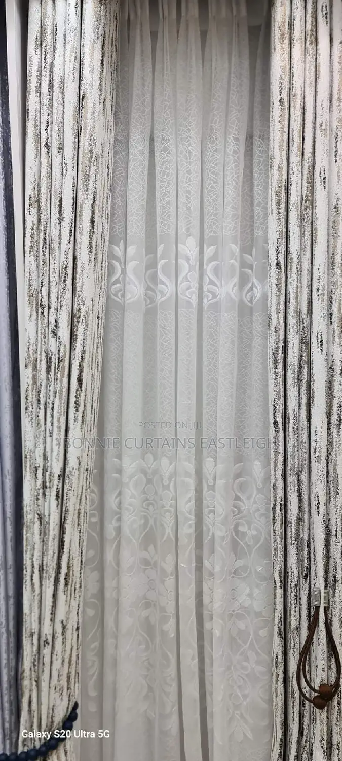 Yellow Mixed White Curtains