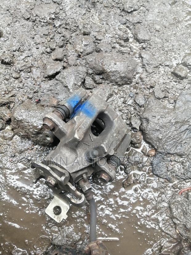 Toyota Auris Rear Caliper - thumbnail 2