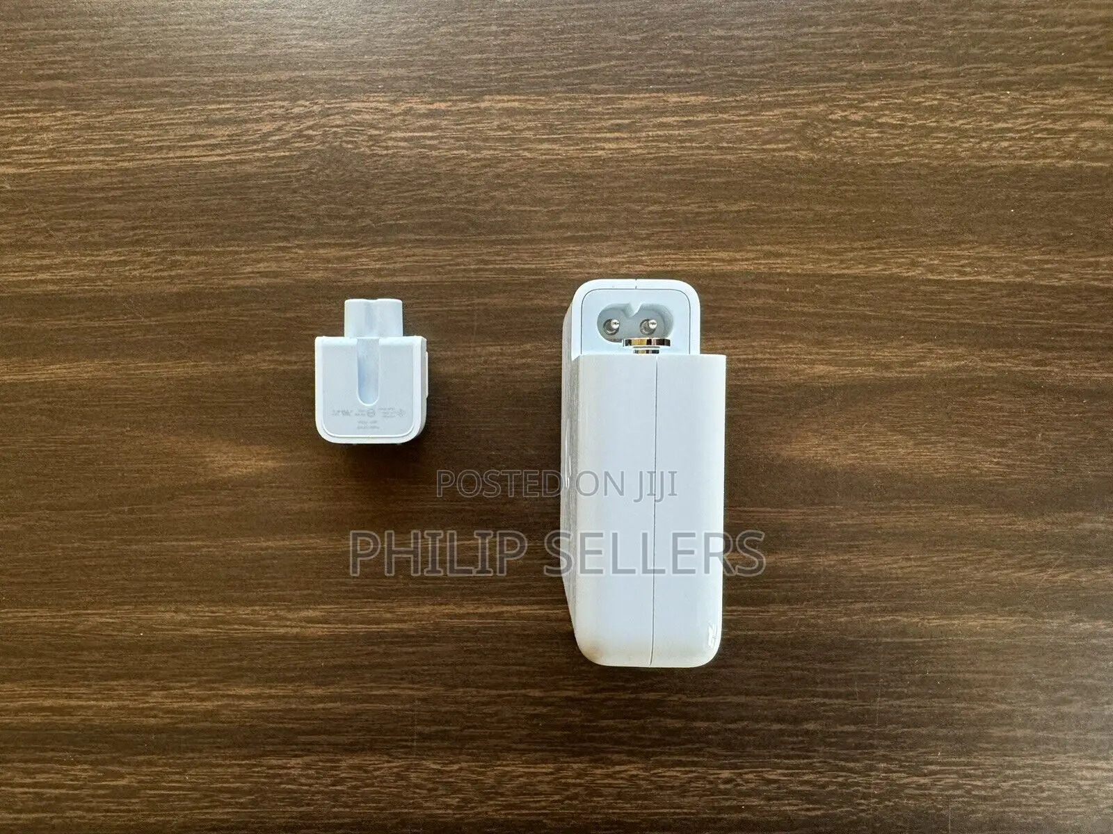Apple 96W USB-C Power Adapter - MX0J2AM/A