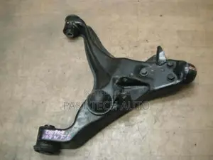 Lower Control Arms Mitsubishi Pajero, L200