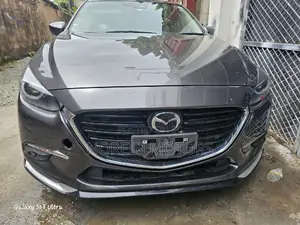Mazda Axela 2017 Gray