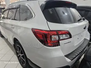 Subaru Outback 2017 Pearl