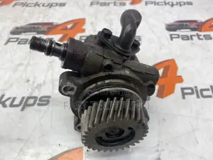 Isuzu Dmax Power Steering Pump/Curtilage