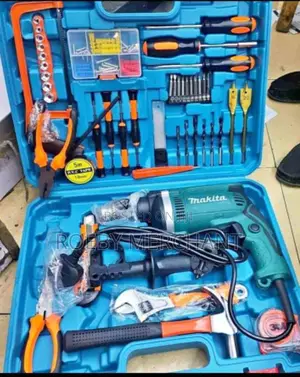 Makita Drill Set