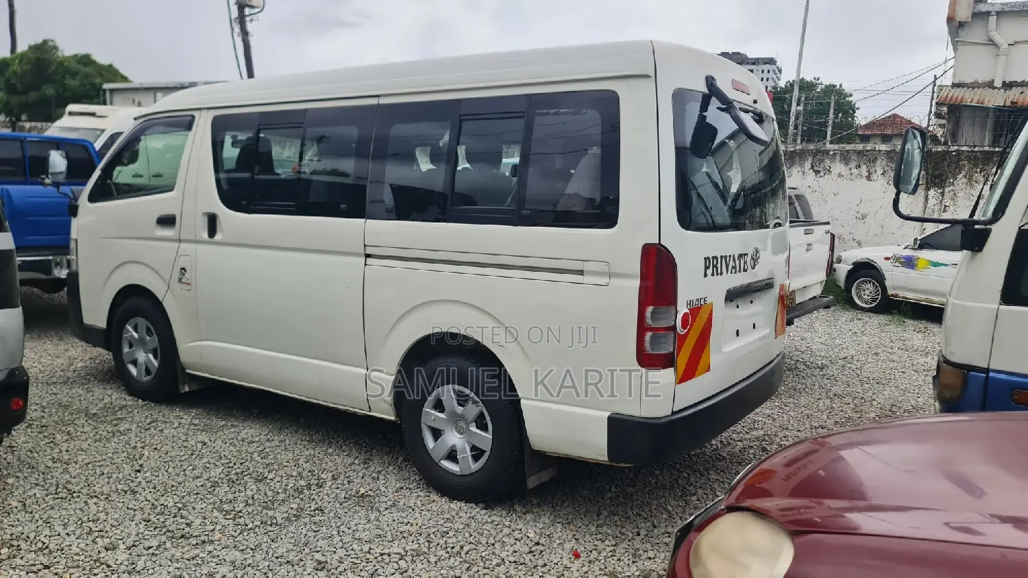Toyota HiAce 2016 White