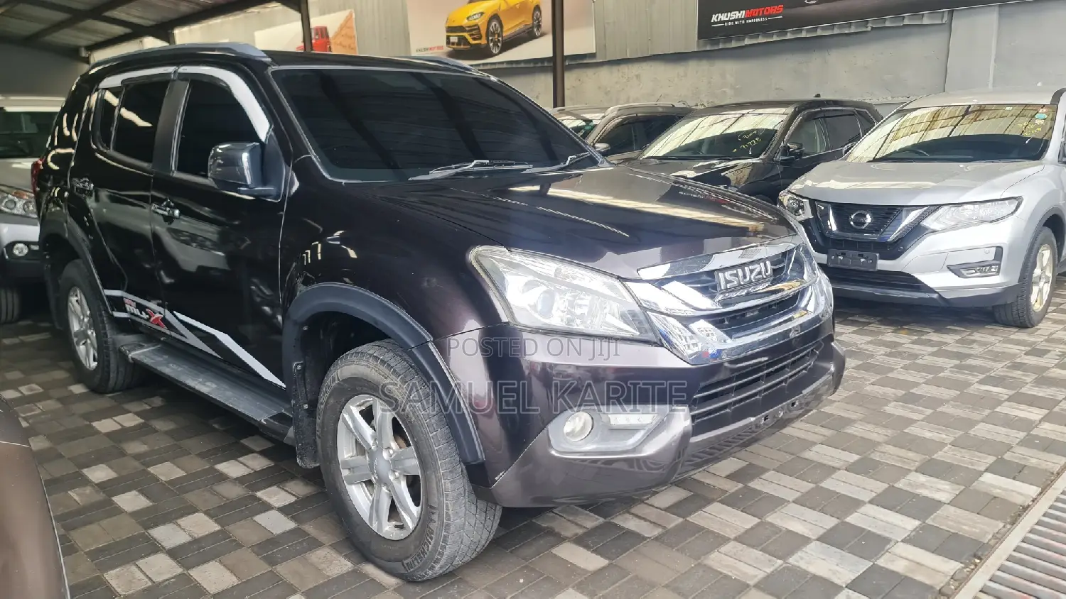 Isuzu MU-X 2017 Gray